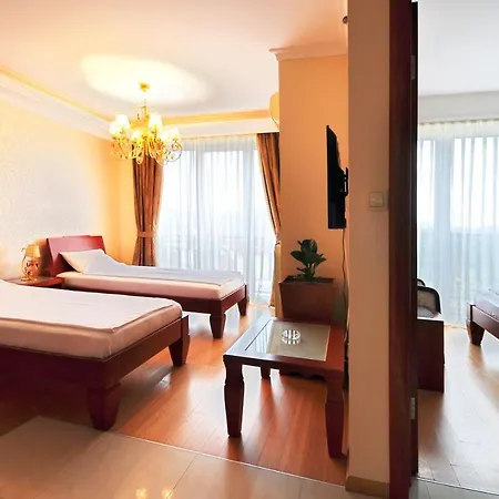 Sunny Hill & Aqua Park *