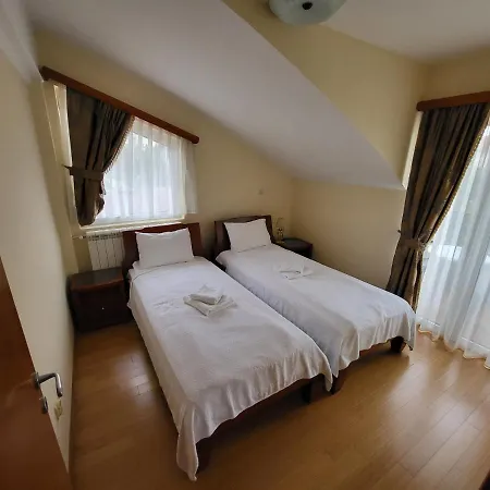 Sunny Hill & Aqua Park Апартаменты