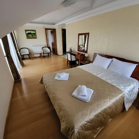 Sunny Hill & Aqua Park * Врнячка-Баня