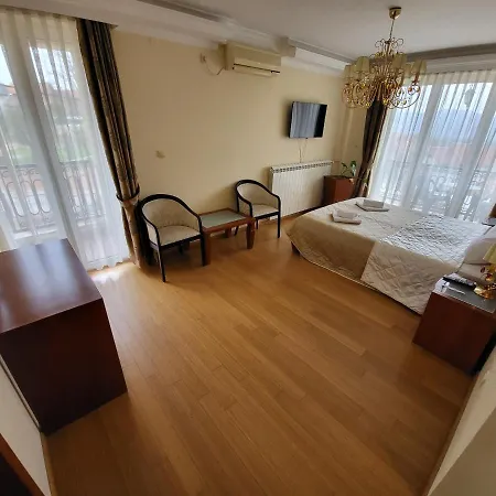 Sunny Hill & Aqua Park * Врнячка-Баня