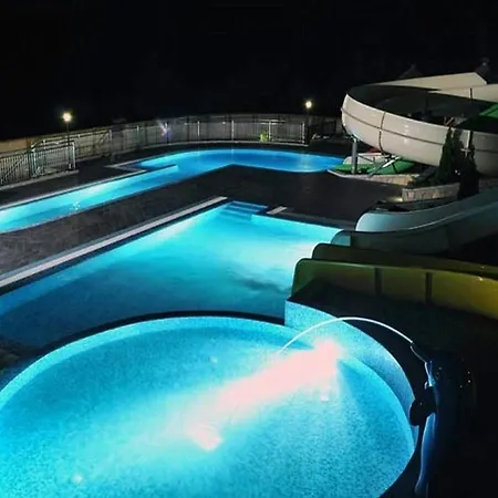 Апартаменты Sunny Hill & Aqua Park *