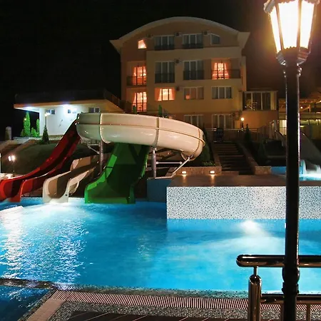 Sunny Hill & Aqua Park Врнячка-Баня