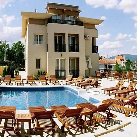 Апартаменты Sunny Hill & Aqua Park *