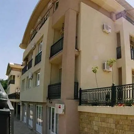 Sunny Hill & Aqua Park