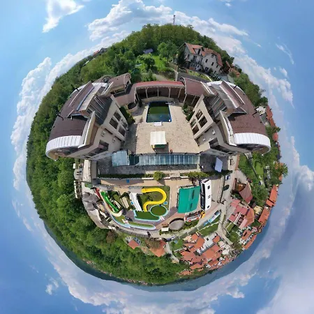 Апартаменты Sunny Hill & Aqua Park Врнячка-Баня