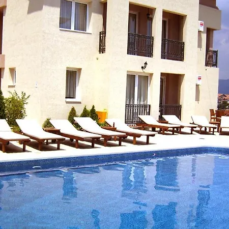 Sunny Hill & Aqua Park *