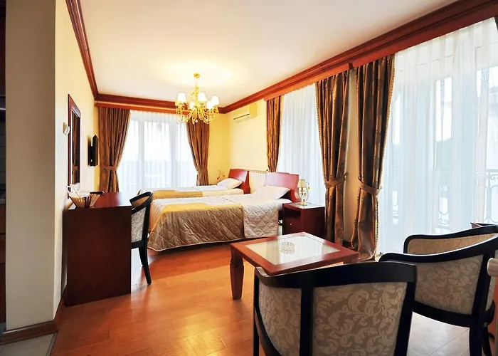 Sunny Hill & Aqua Park