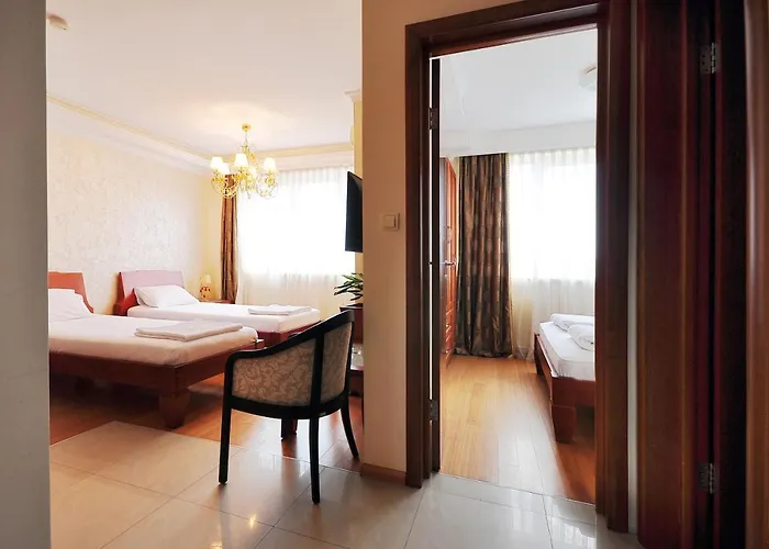 Sunny Hill & Aqua Park