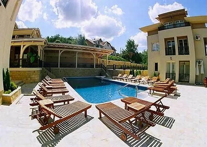 Sunny Hill & Aqua Park דירה